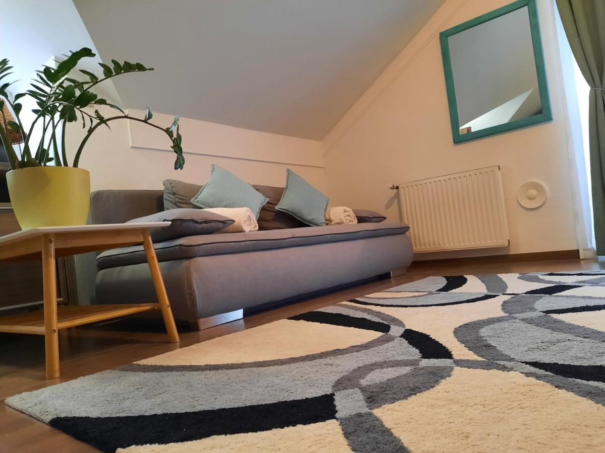 Kamilla Apartman Villapark Buk Exterior photo