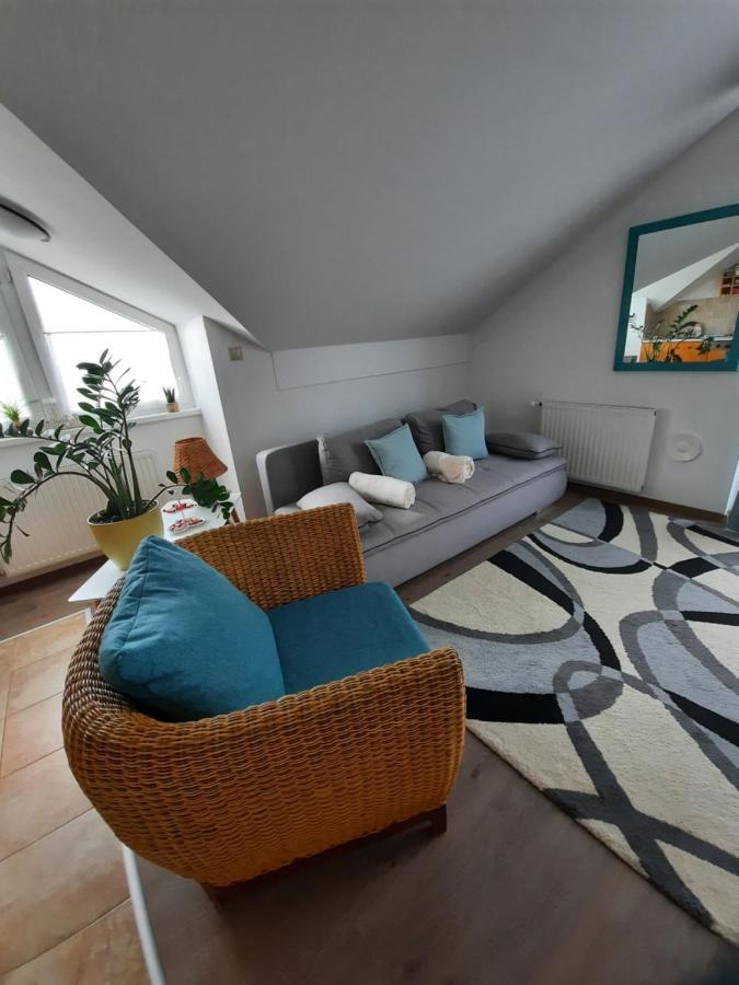 Kamilla Apartman Villapark Buk Exterior photo